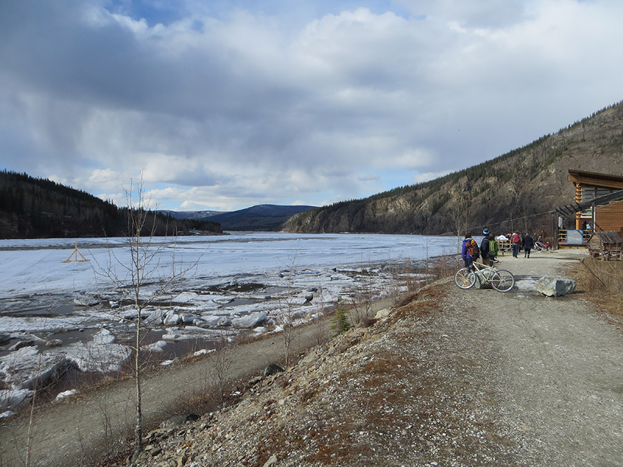 People looking at the Yukon River breakout